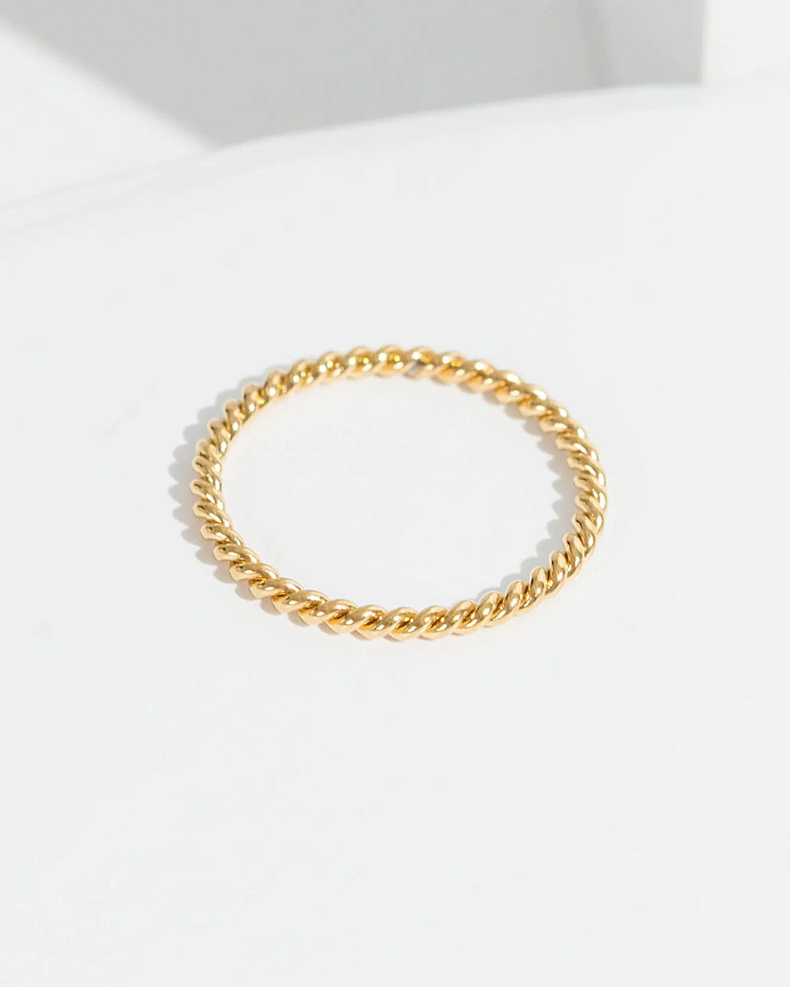 24k Gold Twist Rope Ring