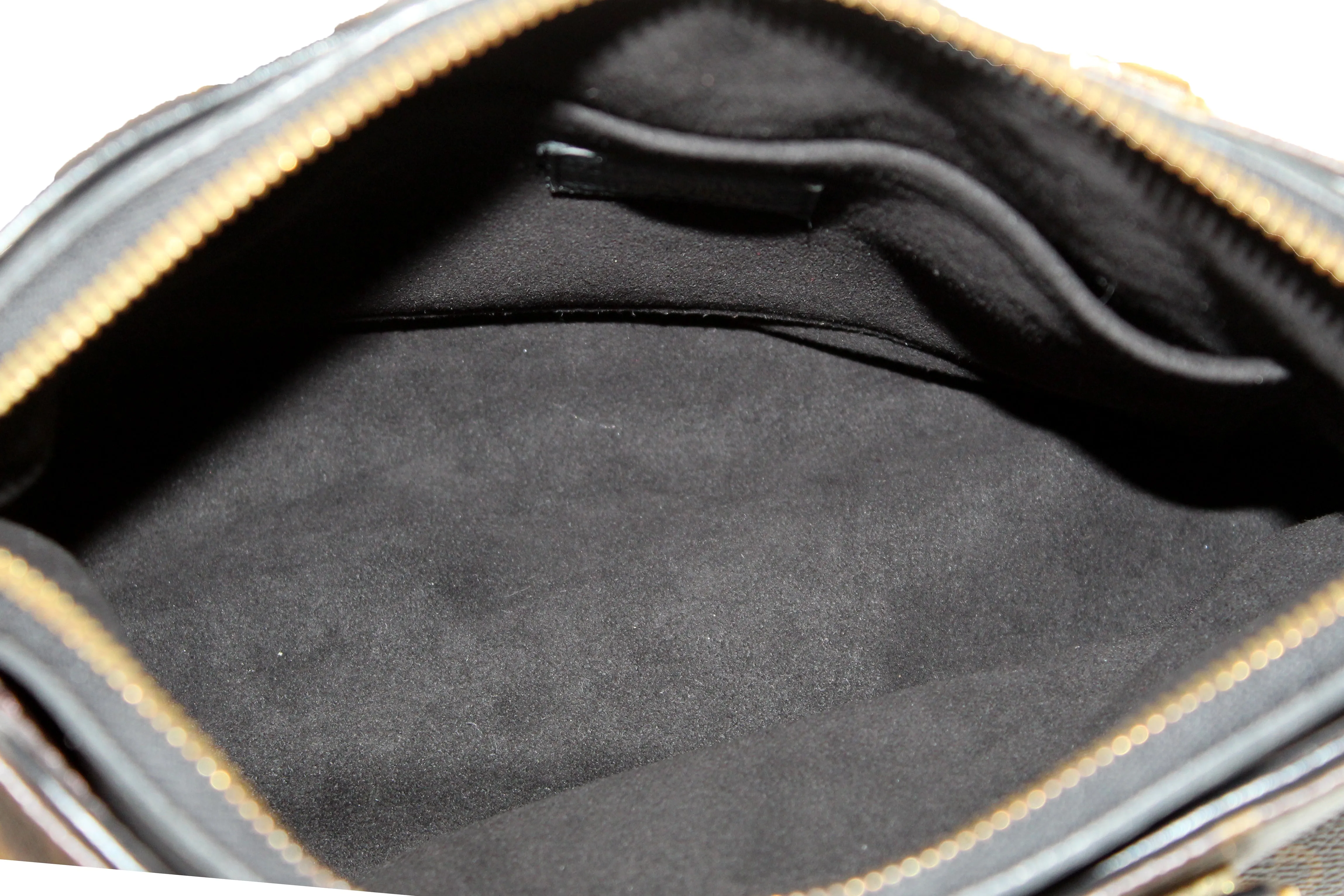 Authentic Louis Vuittion Monogram Canvas Black Pallas BB Full Noir Handbag