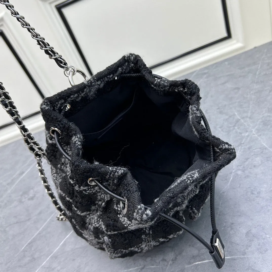 CC838 Backpack /   7.8 × 9 × 4.7 in