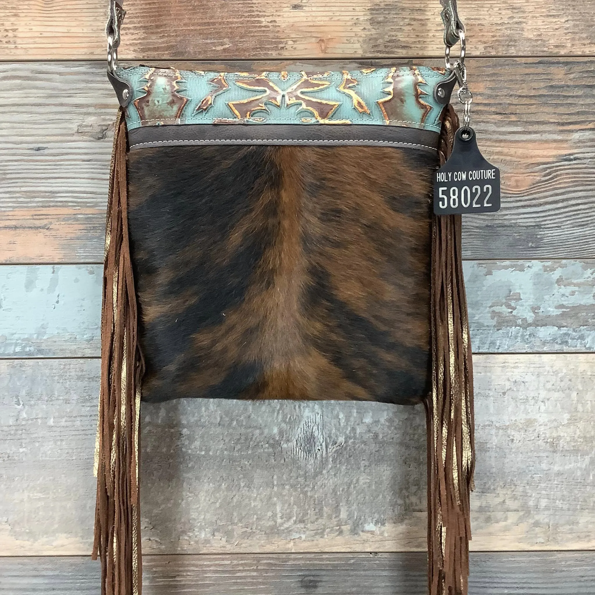 Crossbody ~ #58022