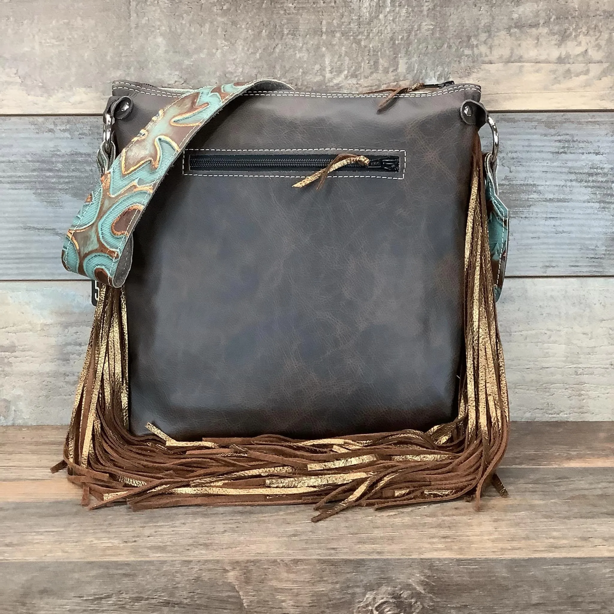 Crossbody ~ #58022