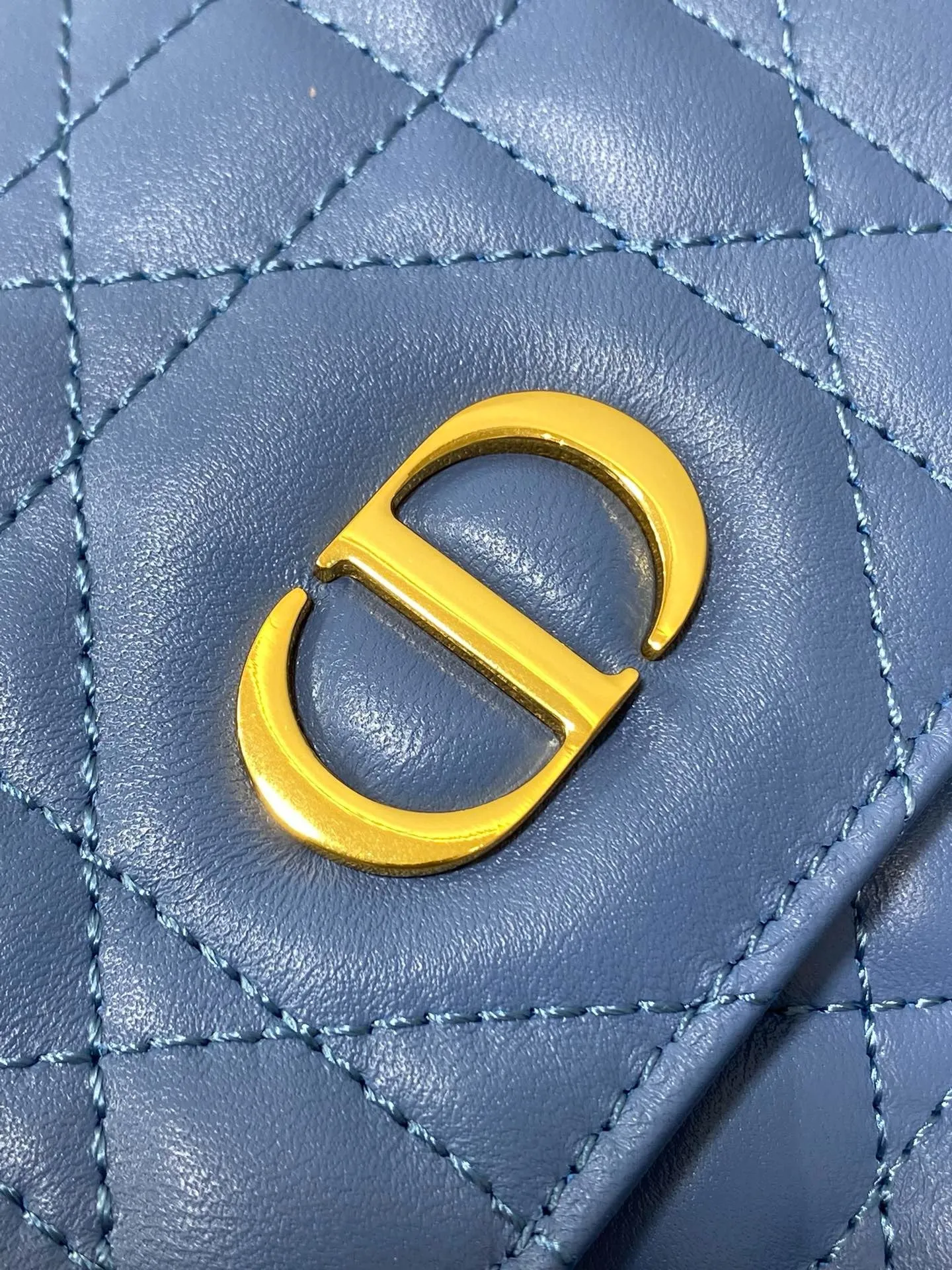 DR478 Small/Medium Dior Caro Backpack / HIGHEST QUALITY VERSION