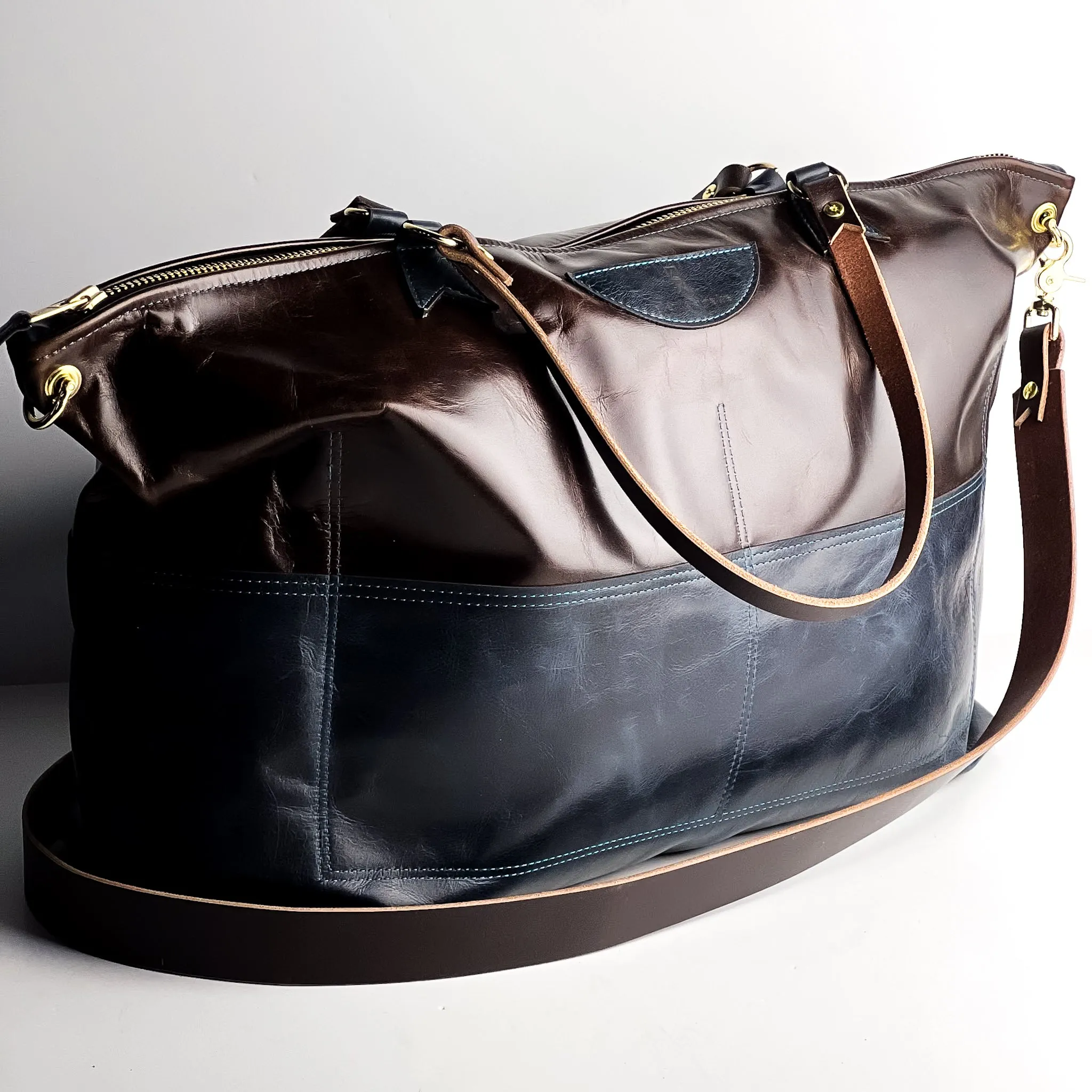 Everyday Collection | Roundabout Weekender Tote