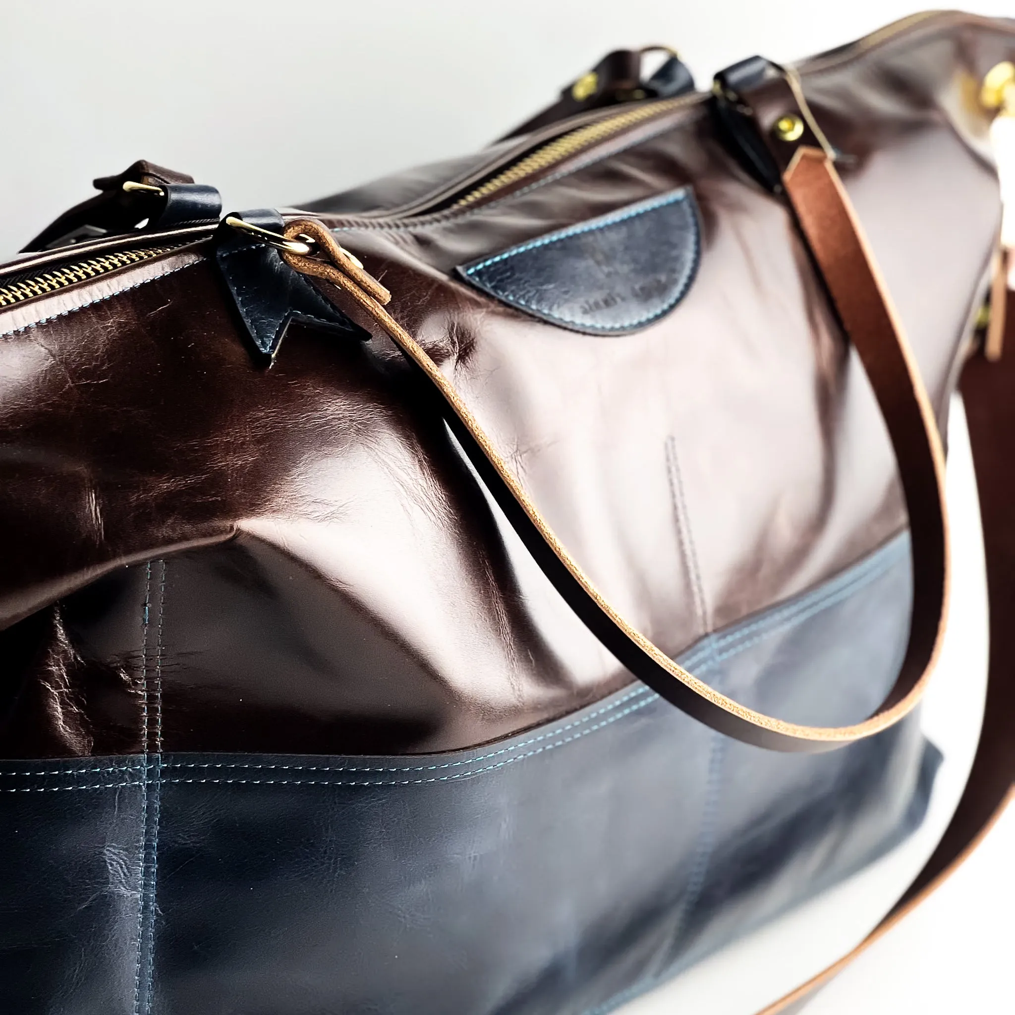 Everyday Collection | Roundabout Weekender Tote