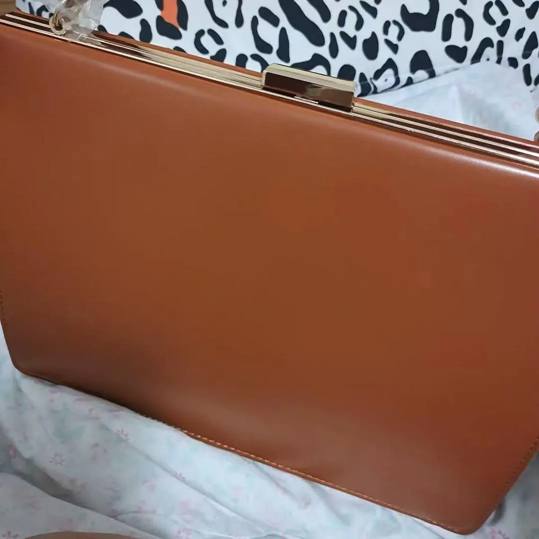 Gold Clip Buckle Top Genuine Leather Tote Lady Business Bag
