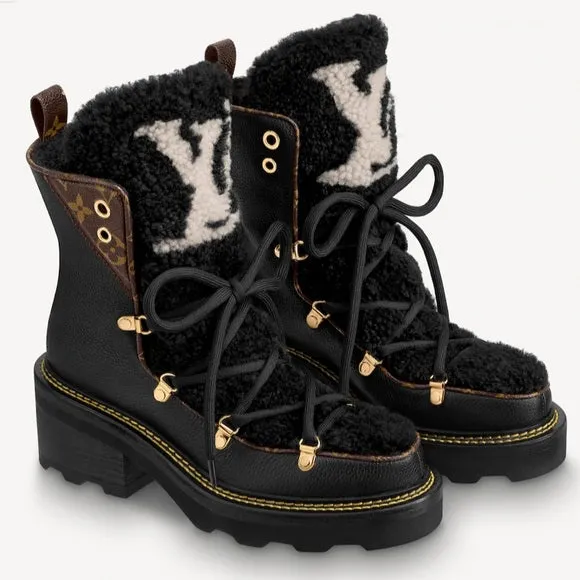 LOUIS VUITTON BEAUBOURG ANKLE BOOT