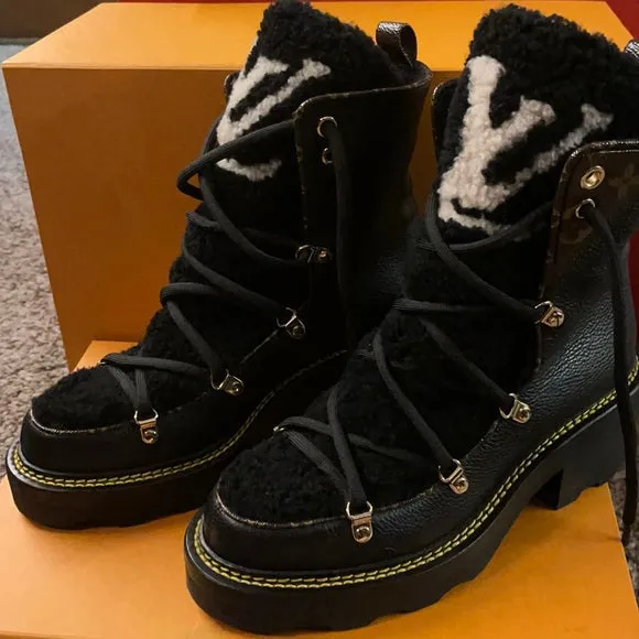 LOUIS VUITTON BEAUBOURG ANKLE BOOT