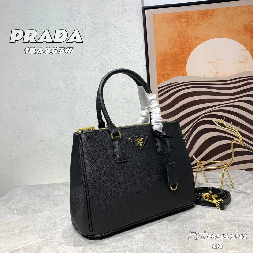 PD175 Galleria Saffiano leather medium bag/11x7.7x4.7inch