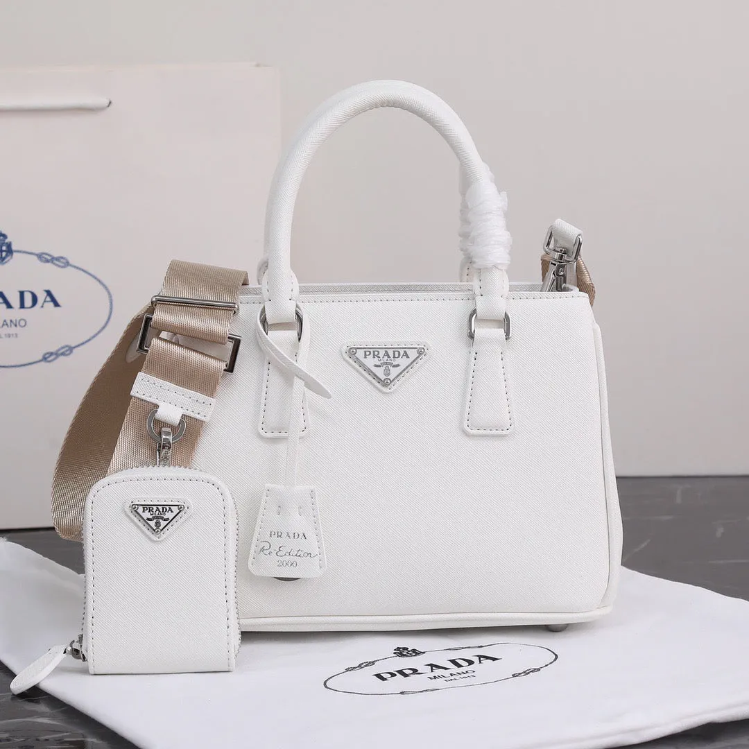 PD237 Small Prada Galleria Saffiano Leather Bag / 9x6.5x3.9inch