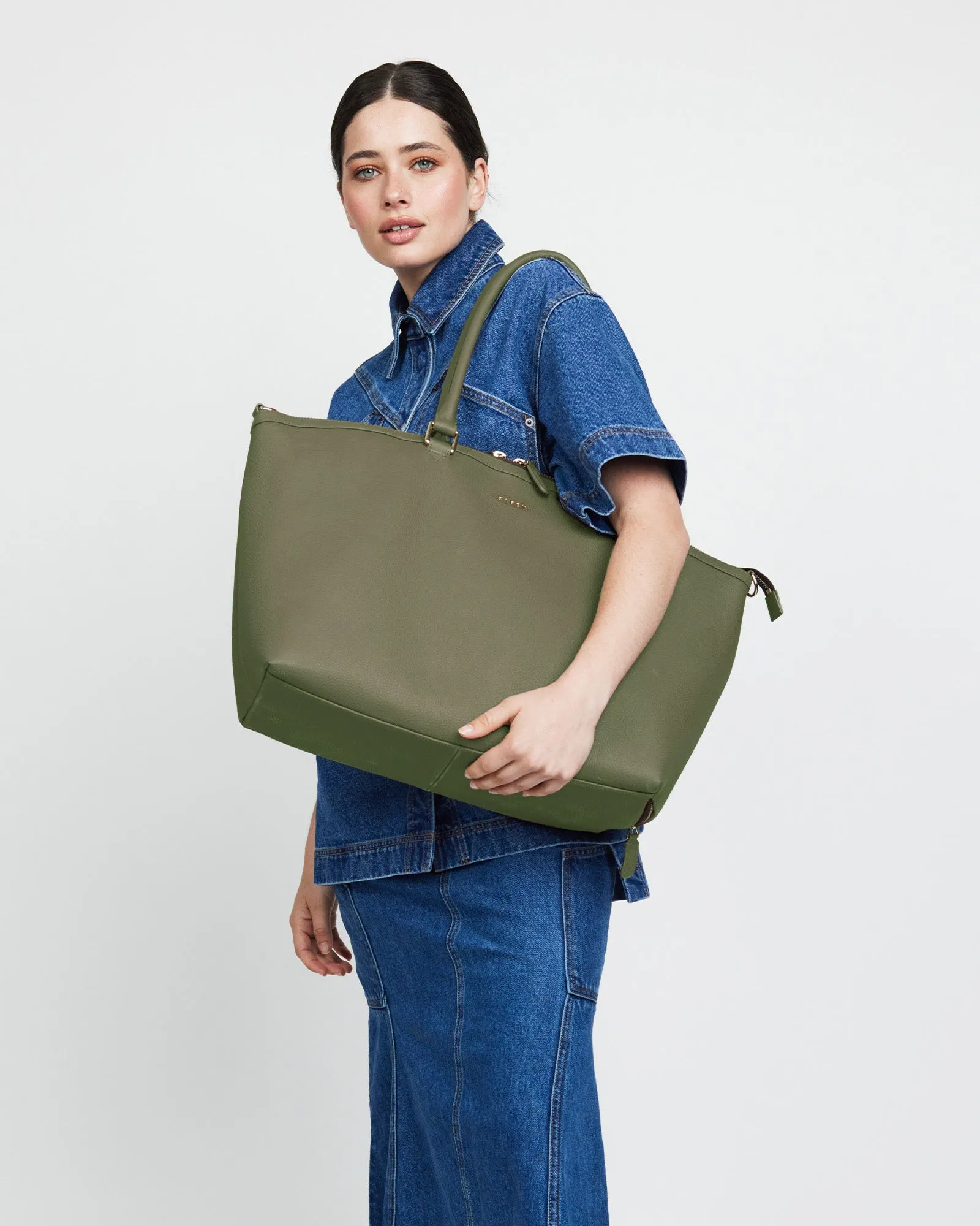 Roma Weekender
