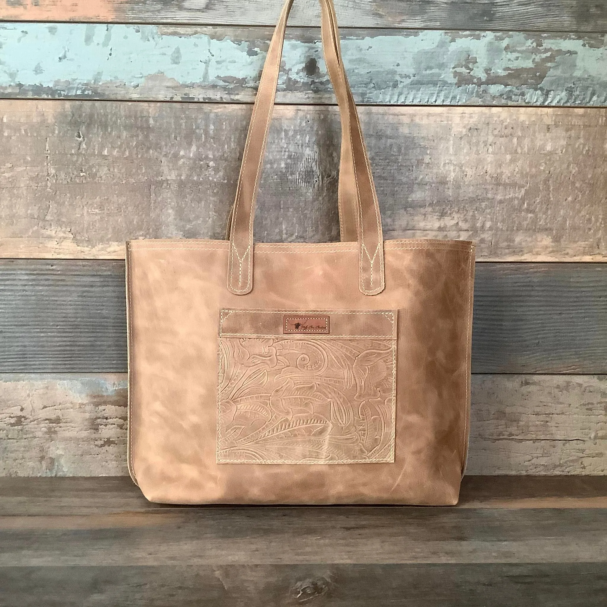 The Weekender #62211