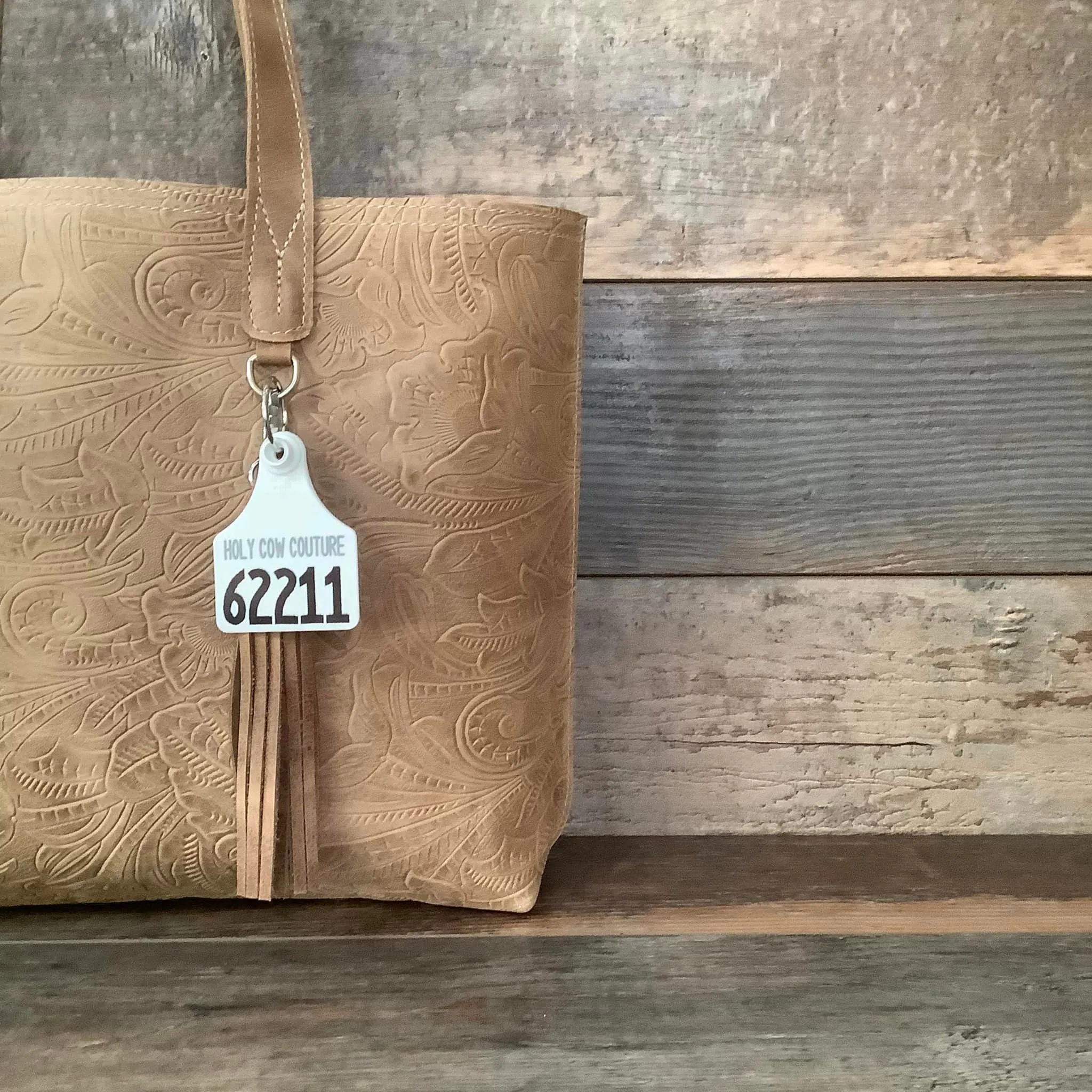 The Weekender #62211