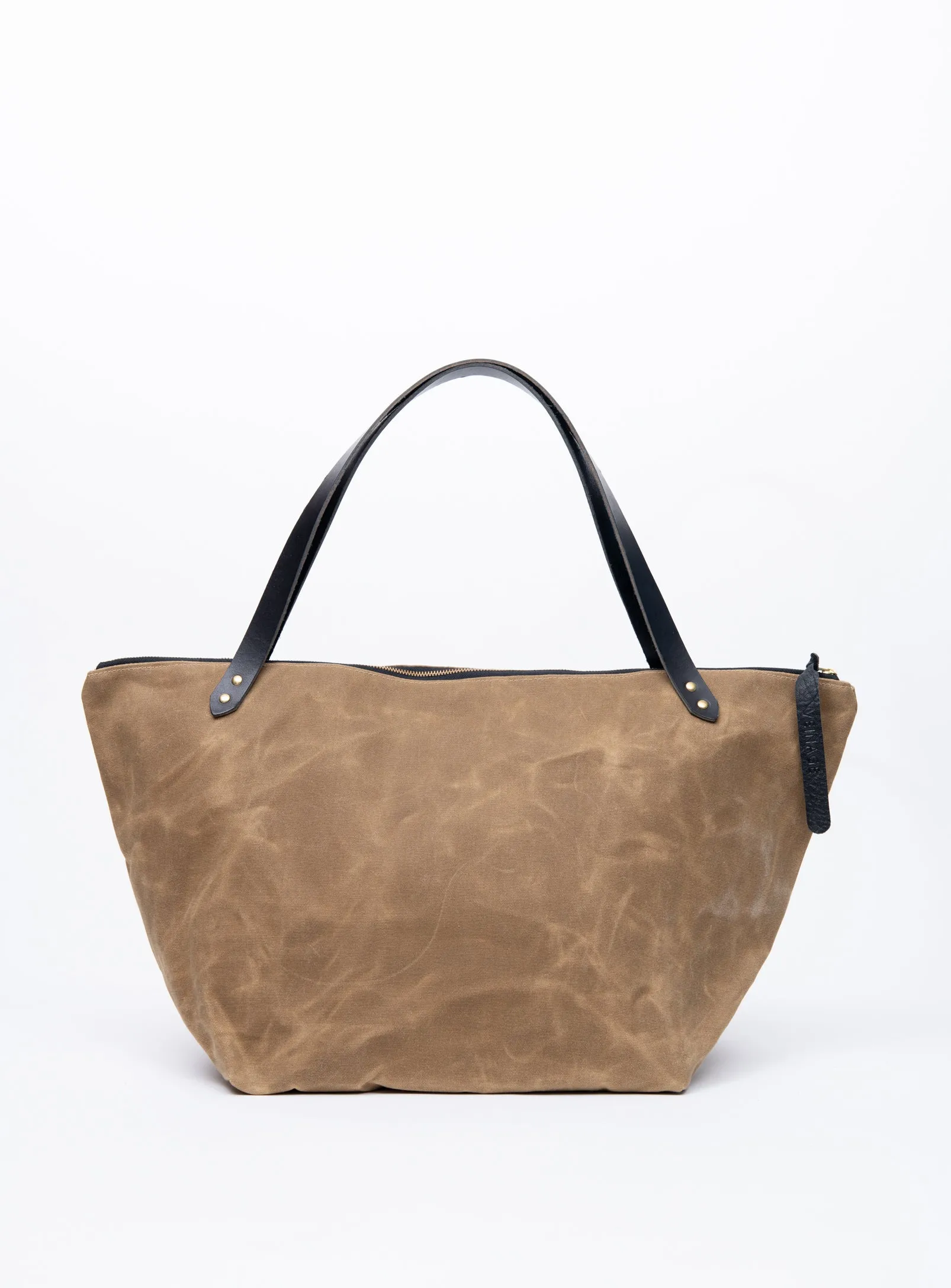 Travel bag in waxed canvas FRONTENAC model
