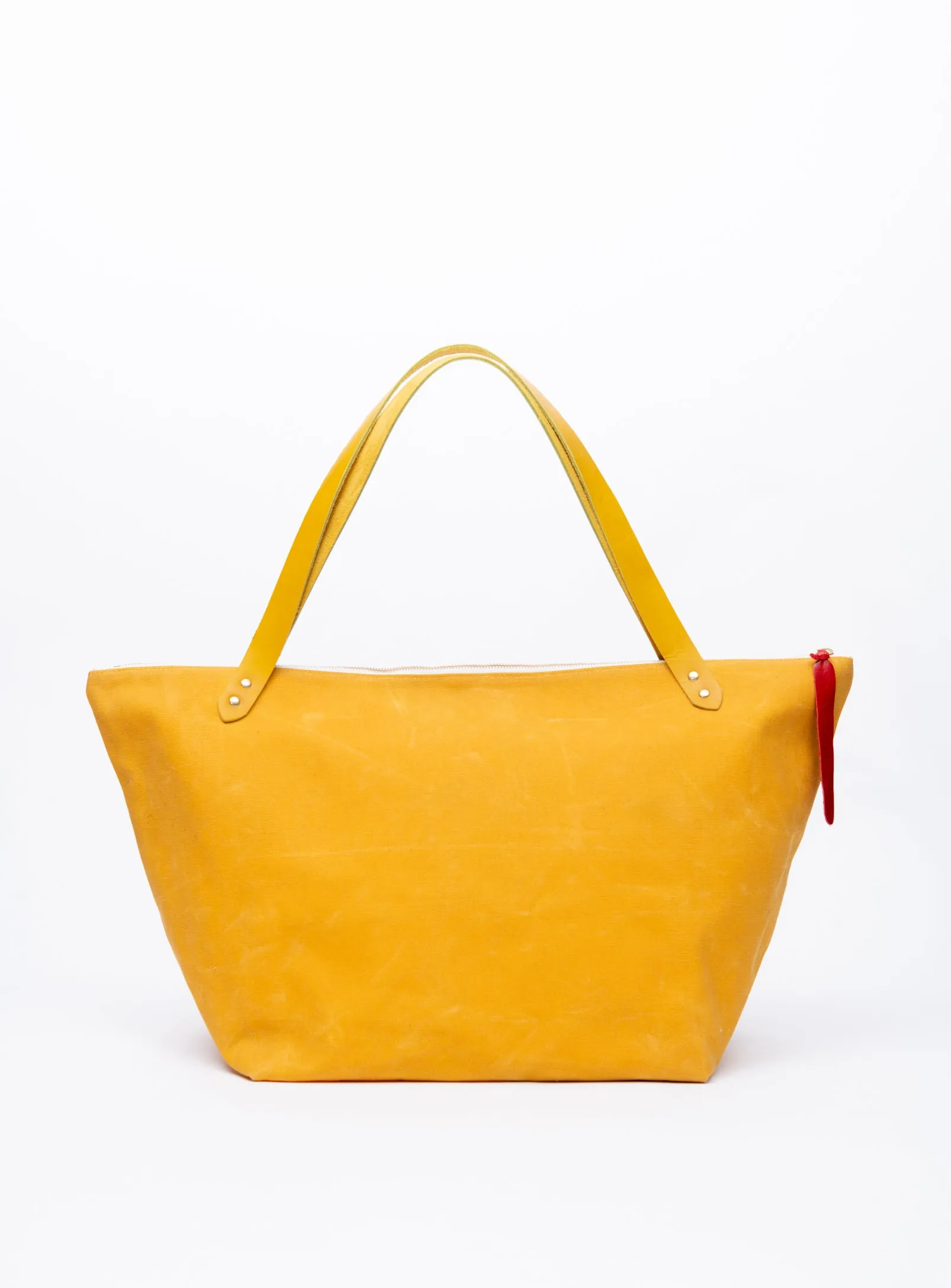 Travel bag in waxed canvas FRONTENAC model