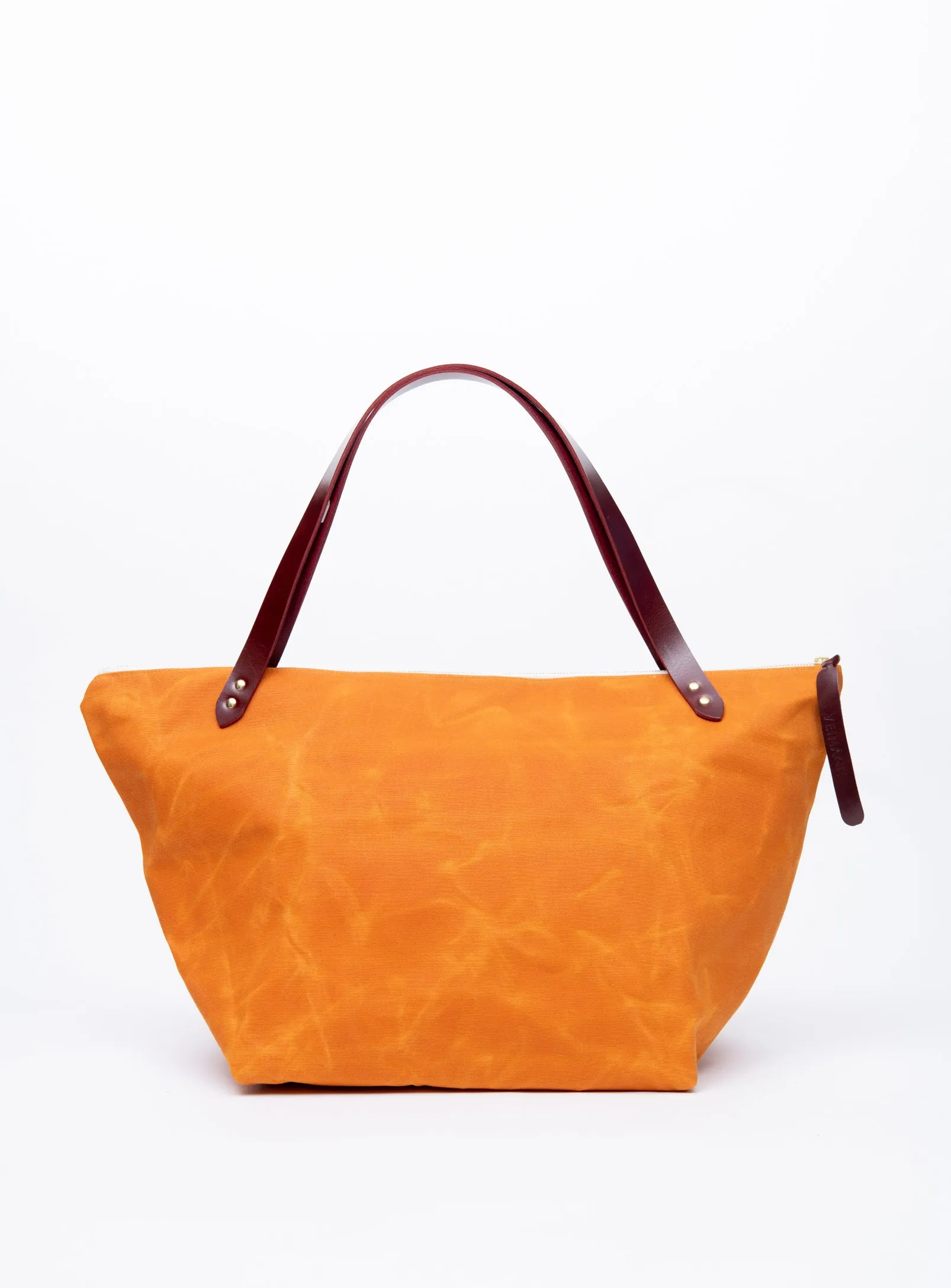 Travel bag in waxed canvas FRONTENAC model