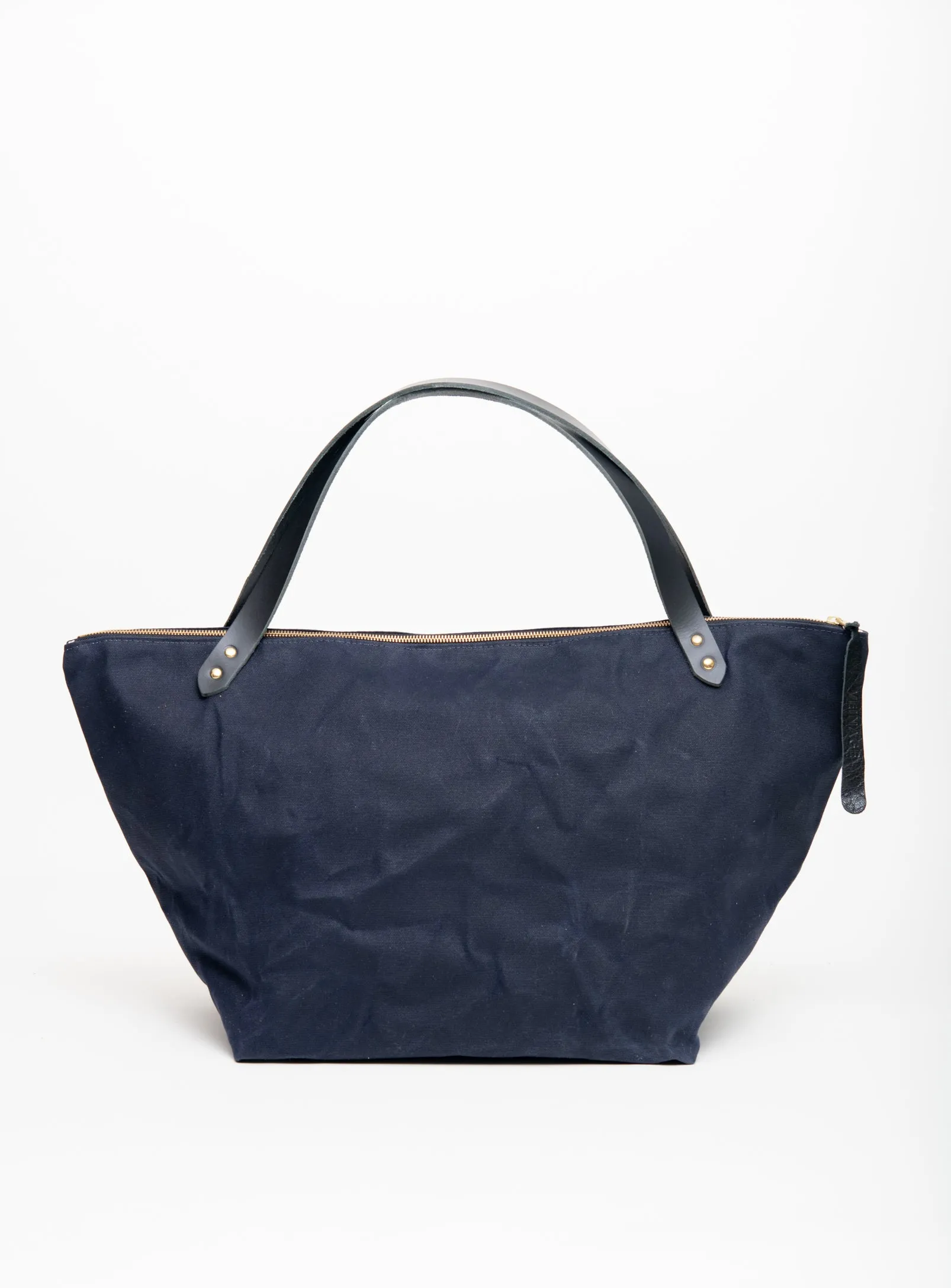 Travel bag in waxed canvas FRONTENAC model