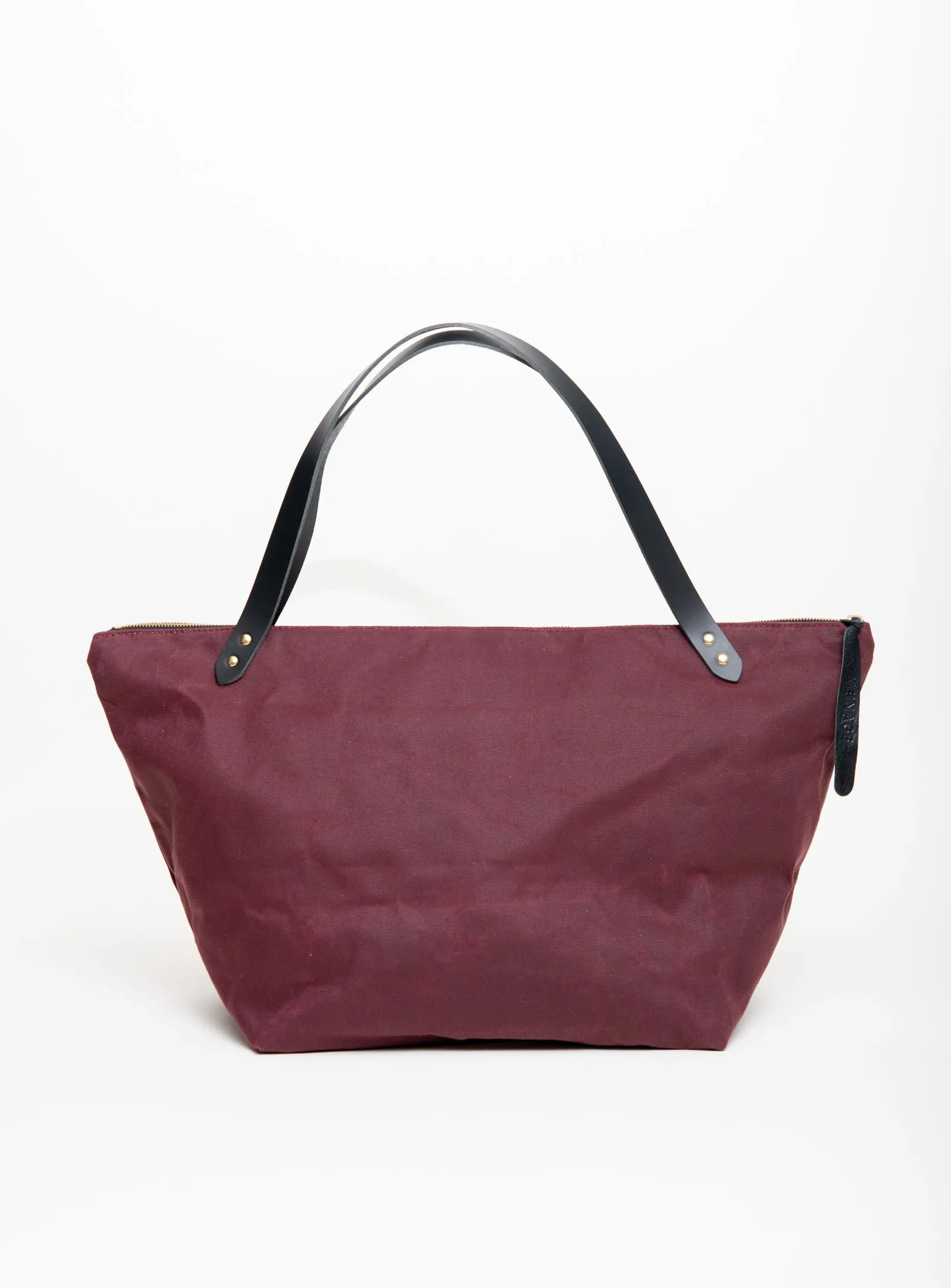 Travel bag in waxed canvas FRONTENAC model